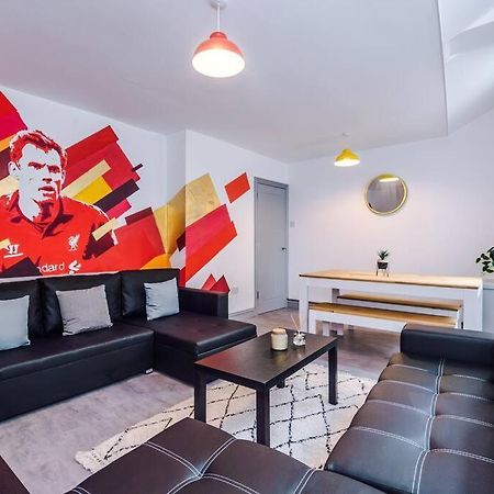 5 Sleeper Lfc Themed Apartment Liverpool Exterior photo